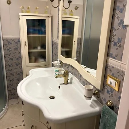 La Chicca Di Sara Apartment
